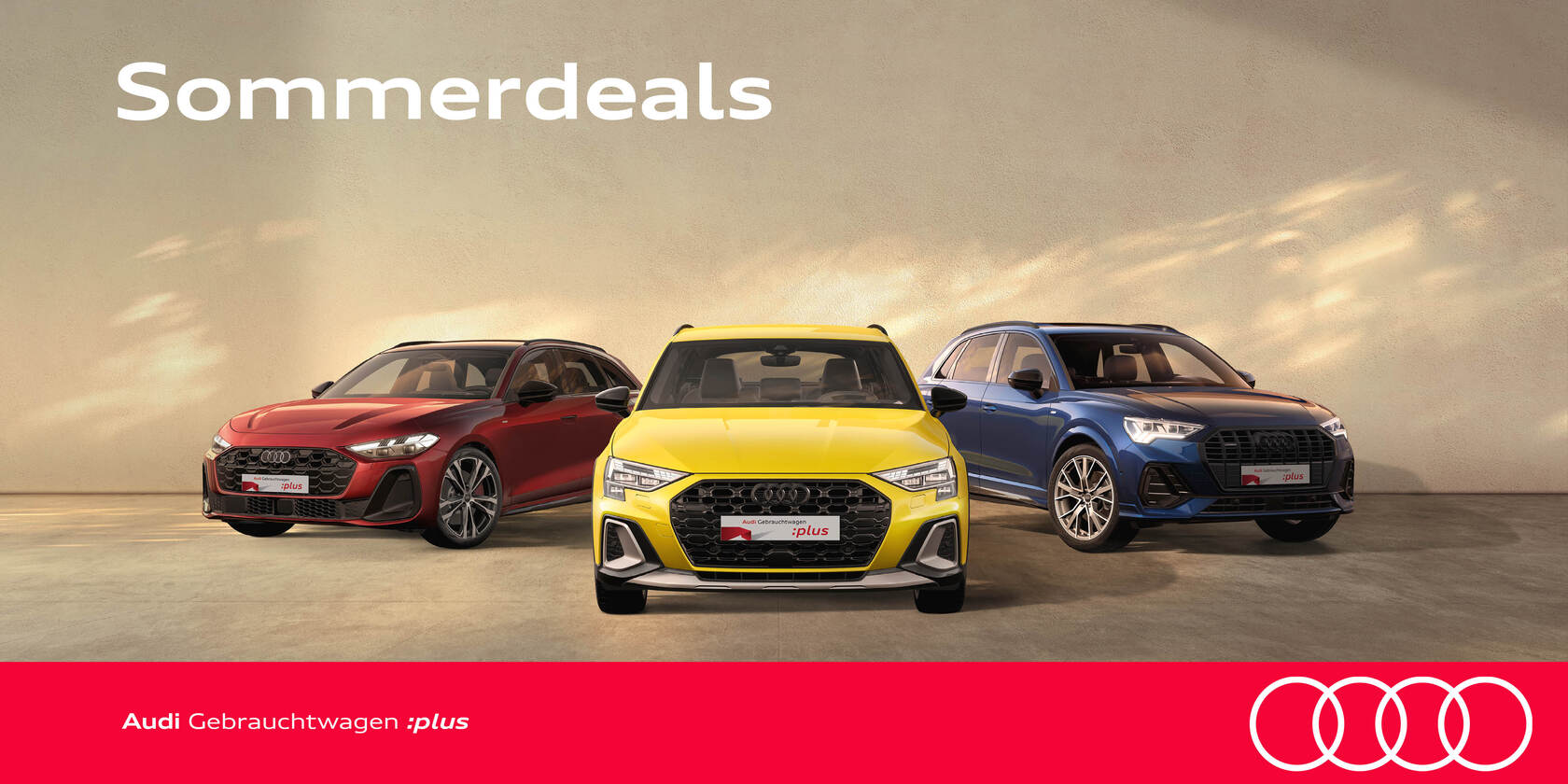 Drei Audi Gebrauchtwagen in Rot, Gelb und Blau vor hellem Hintergrund mit dem Schriftzug ‚Sommerdeals‘ und Audi Gebrauchtwagen :plus Branding