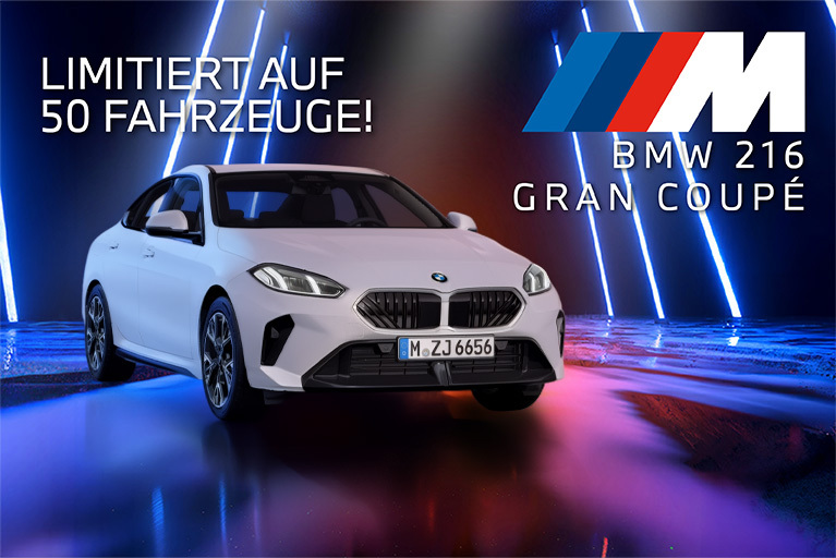 Weißes BMW 216 Gran Coupé vor futuristischem Licht-Hintergrund mit BMW M Logo und dem Hinweis ‚Limitiert auf 50 Fahrzeuge!