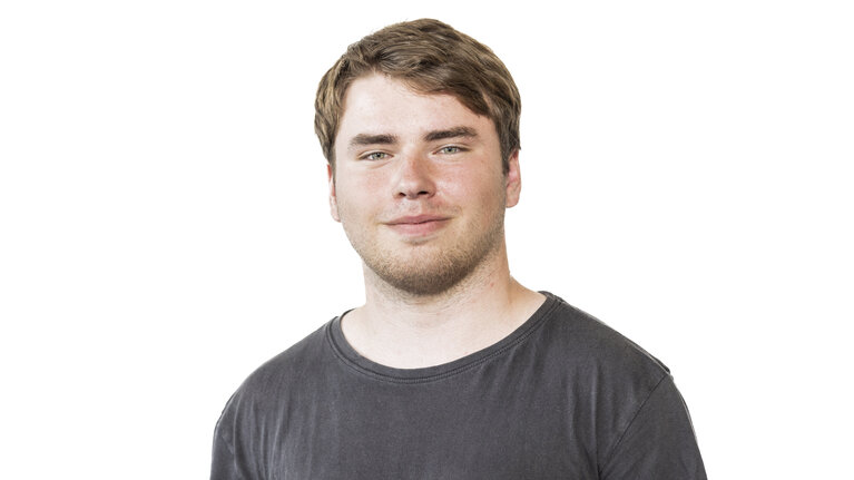 Portrait von Paul Kettler. Mitarbeiter von der Autowelt Schmidt.