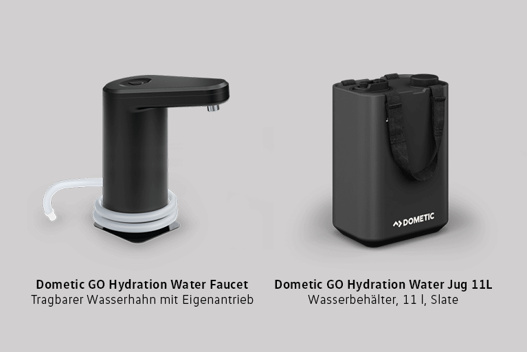 Zwei Dometic-Produkte: links ein tragbarer Wasserhahn mit Eigenantrieb (Dometic GO Hydration Water Faucet), rechts ein schwarzer 11-Liter-Wasserbehälter (Dometic GO Hydration Water Jug 11L) auf grauem Hintergrund mit erklärendem Text