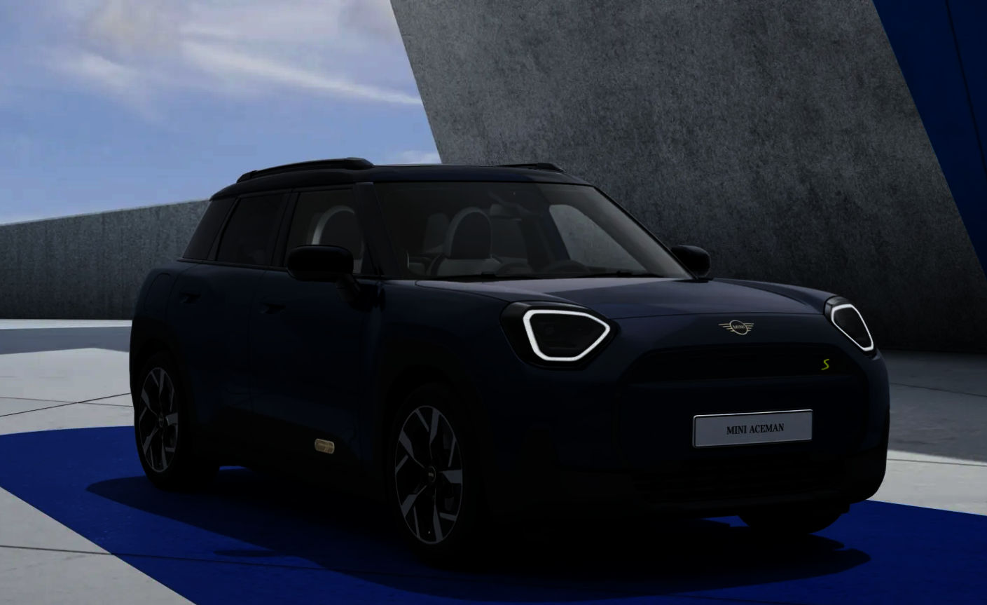z.B. MINI ACEMAN SE 160 kW (218 PS) | Lageraktion