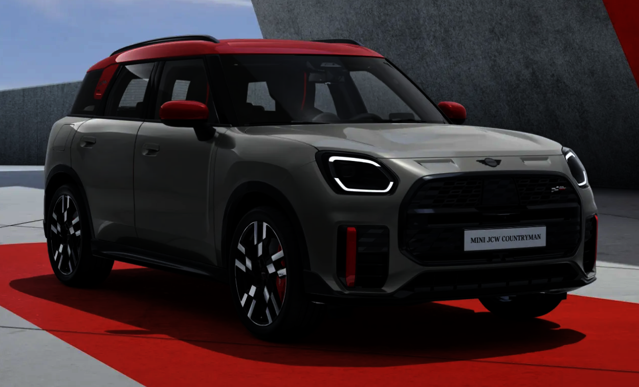 z.B. MINI JCW Countryman ALL4 221 kW (300PS) | Q3