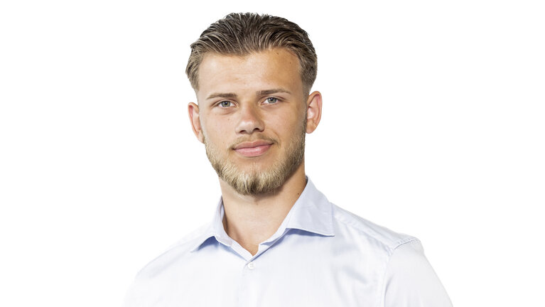 Portrait von Benjamin Schulte - Auszubildender Automobilkauffrau bei Autowelt Schmidt in Schwerte