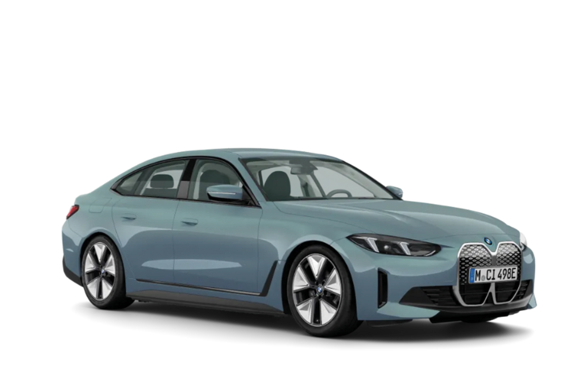 Türkis farbener BMW i4 mit transparentem Hintergrund