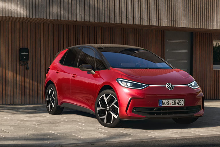 Roter VW ID.3, Frontansicht 