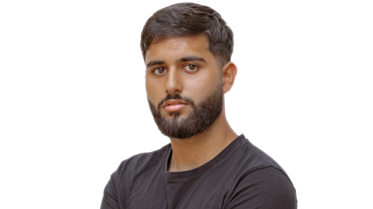 Portrait Foto: Ali Shaaban El Shhimi, Auszubildender der Autowelt Schmidt.