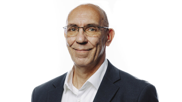 Matthias Wels. Mitarbeiter der Autowelt Schmidt.