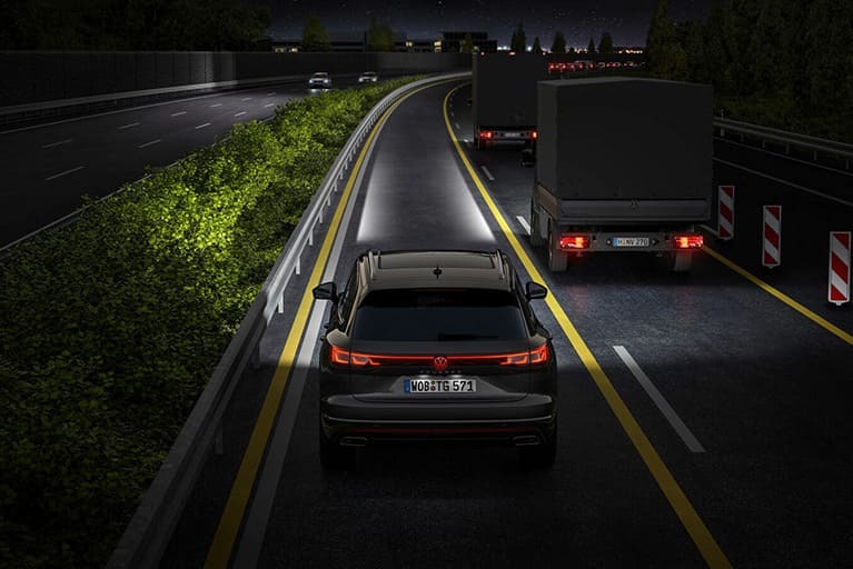 VW Innovative Technologien - IQ.LIGHT Matrix-LED-Scheinwerfer